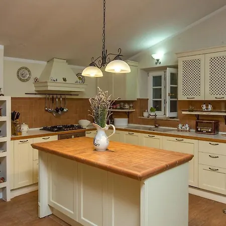 Villa Residencia *